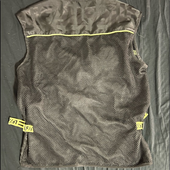 LF the brand utility vest - Picture 5 of 6